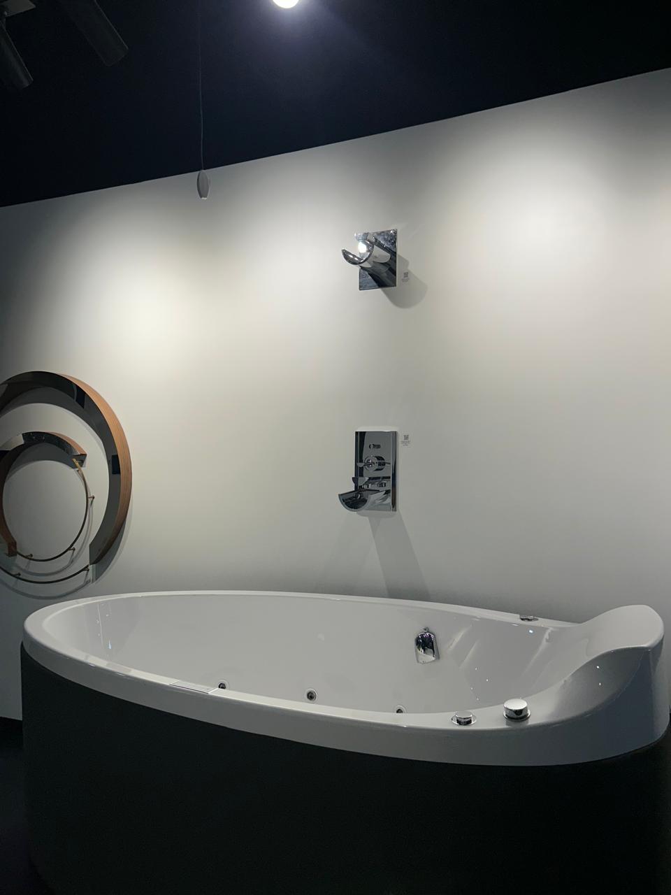 Prestige Luxury Surface — Item 27